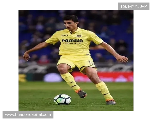 比利亚雷亚尔为罗德里画像揭幕见证昔日青训传奇荣耀时刻